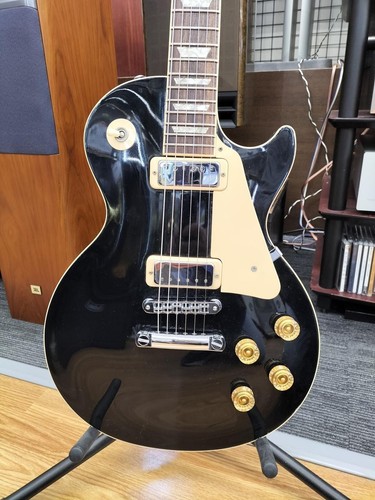 Guitare électrique - (gibson),