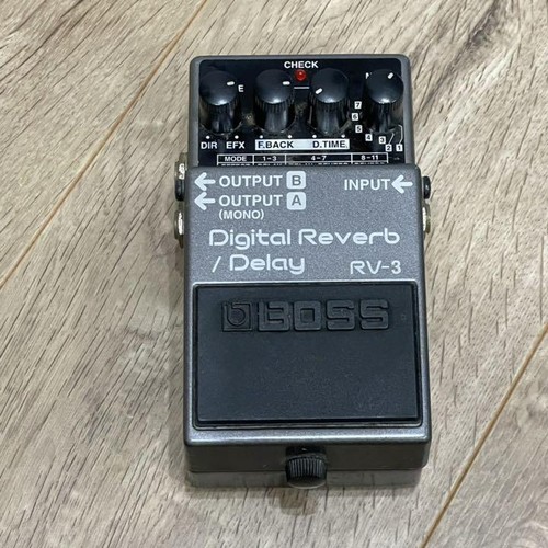 Boss digital reverb delay - rv-3,