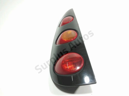 Feu arriere gauche a4548200964 - arriere,