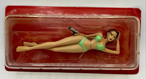 Figurine lara croft maillot - figurine,