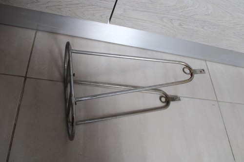 Porte bagage randonneuse - bagage,