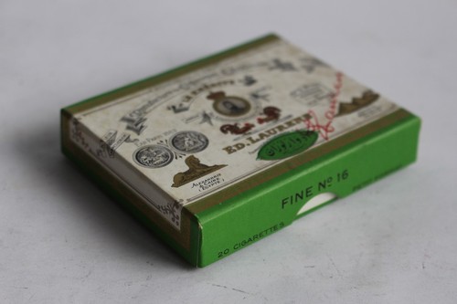 Boîte cigarettes - boîte, à