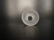 1 Ancienne bobèche cristal moulé Baccarat cote lustre applique chandelier 8.4 cm