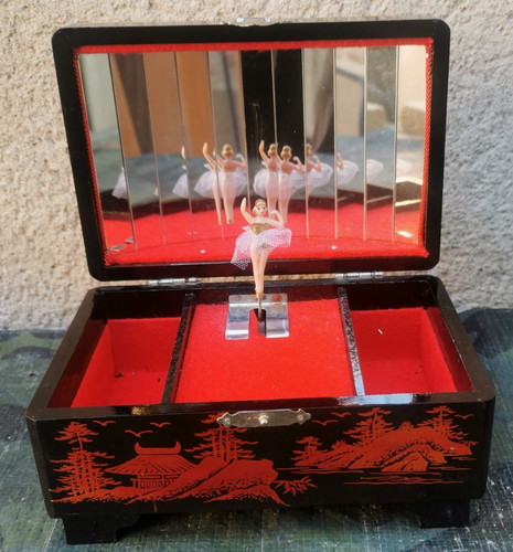 Ancienne boite musique - ancienne,