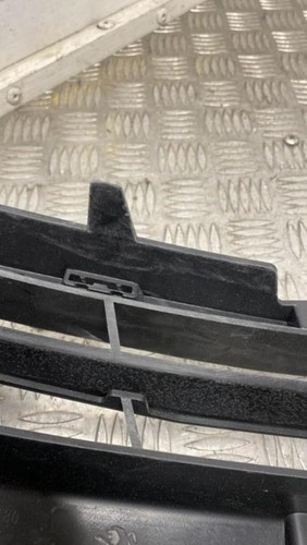 Grille calandre peugeot 208 - grille,