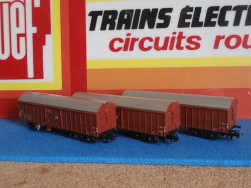 Lot wagons couverts - de,