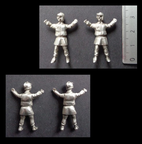 Models lot 2 figurines - lot,