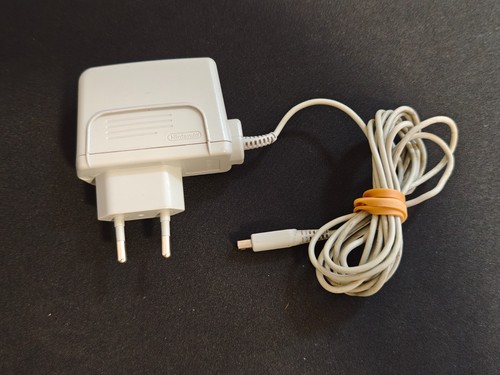 Chargeur officiel nintendo - chargeur,