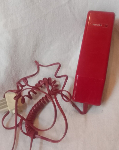 Téléphone vintage rouge - vintage,