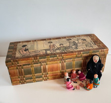 ANTIQUE TOY - SCHOOL - CLASSROOM IN BOX WITH CELLULOID DOLLS - JAPAN