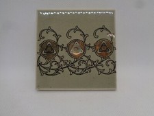 Ancien carreau de faïence pour la restauration de poêle à bois émaillé Alsacien