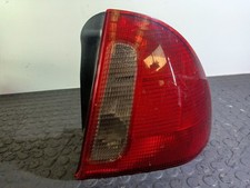 feu arrière droit MG ROVER 45