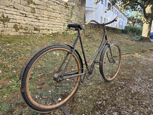 Vélo ancien vers 1900 - ancien, 28