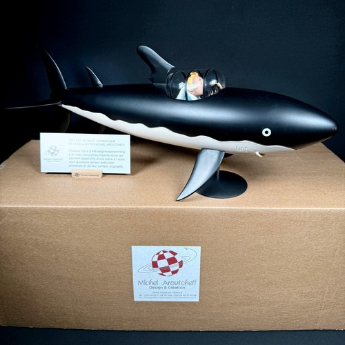 Sous marin requin tintin - sous-marin,
