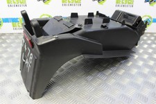 Panneau arrière sous plateau