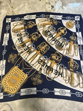 Carré de soie Hermès - B40