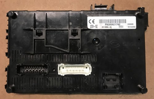 Uch vierge renault clio - vierge,