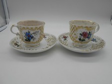 MAGNIFIQUE PAIRE DE TASSE &