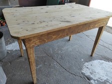 Ancienne Table de ferme en Bois  131 x 77 cm par 78,5 cm de haut