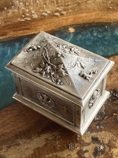 COFFRET À DÉCOR D'ANIMAUX