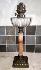 Lampe à pétrole à colonne