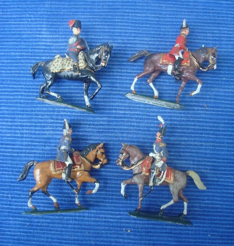 V74 identifier soldats - a,