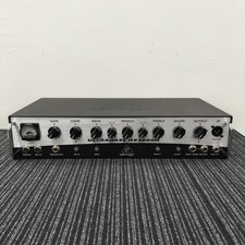 Tête d'ampli basse Behringer