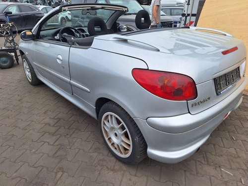 Peugeot 206 2004 arrière - peugeot,