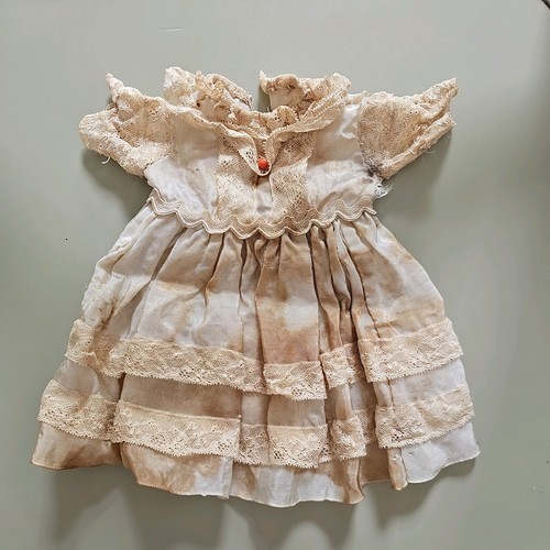 Ancienne petite robe pour - petite,