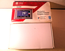 Trane XL824 Connected Control Programmable Wi-Fi Thermostat (TCONT824AS52DB)