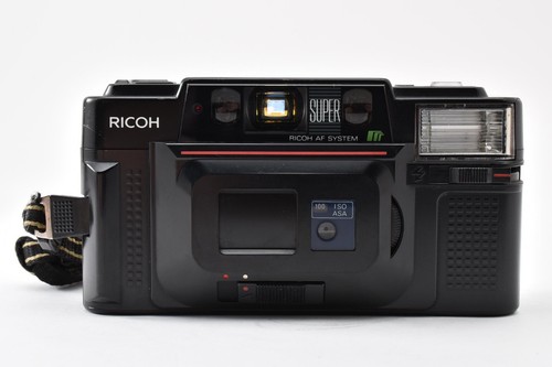 Presque comme neuf ricoh - [presque, neuf]