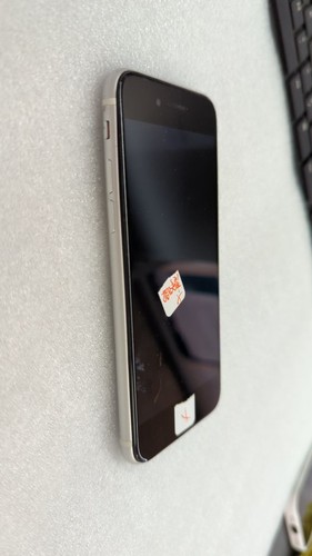 Apple iphone 2e - se,