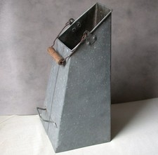 VERSOIR SEAU à CHARBON tôle