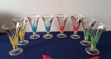 8  Verres à Liqueur vintage de couleurs avec très belle dorure