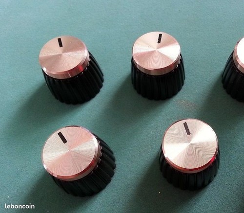 Boutons style - (cinq),