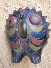 Chouette Ancienne En Terre