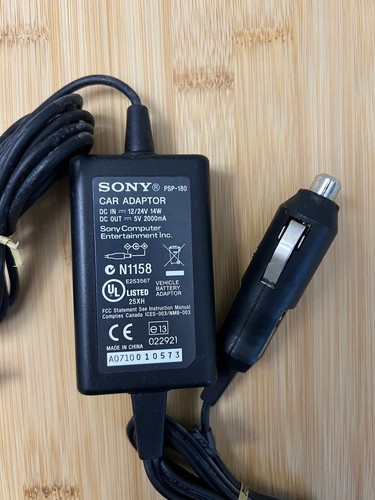 Chargeur officiel sony - officiel,