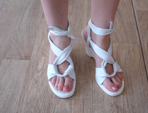 Sandales compensées femme