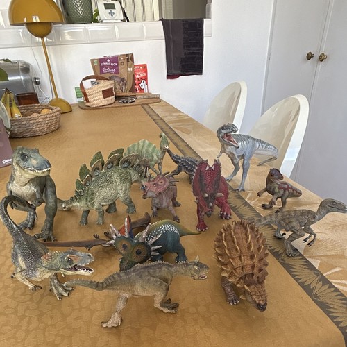 Figurines dinosaures - figurines,