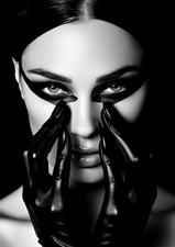 LATEX LEILA  -  RARE NUDE