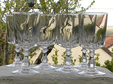 6 verres à vin blanc en