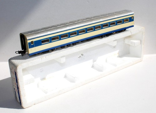 Rare lima passenger car - rare!, ho