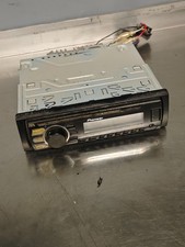 🇫🇷  POSTE AUTORADIO PIONEER DEH-2700UI AVEC FAISCEAU