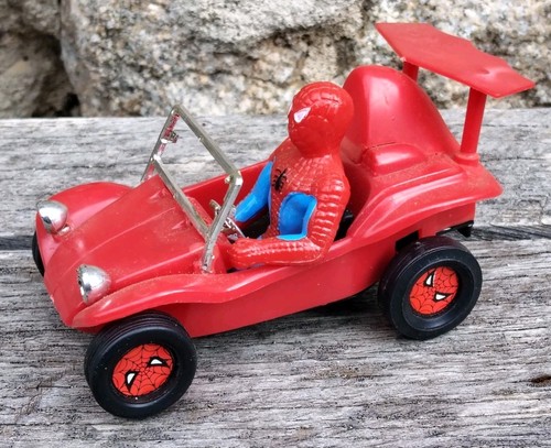 Voiture figurine marvel - voiture, +