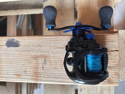 Moulinet casting main droite