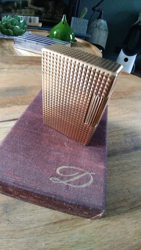 Beau briquet dupont plaque - briquet, st