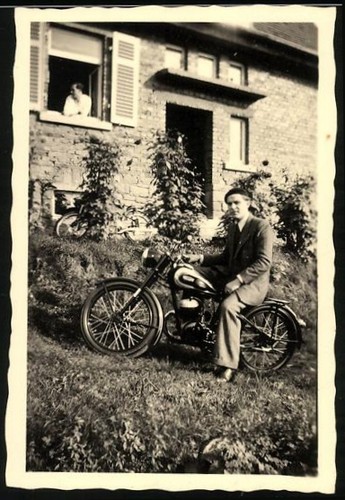 Photographie moto triumph twn - photographie,