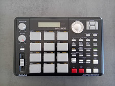 Mpc 500 Échantillonneur et séquenceur de production musicale Akai MPC-500