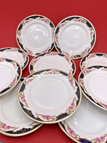 Lot petites assiettes - lot,
