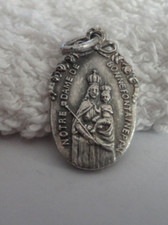 ancienne medaille religieuse